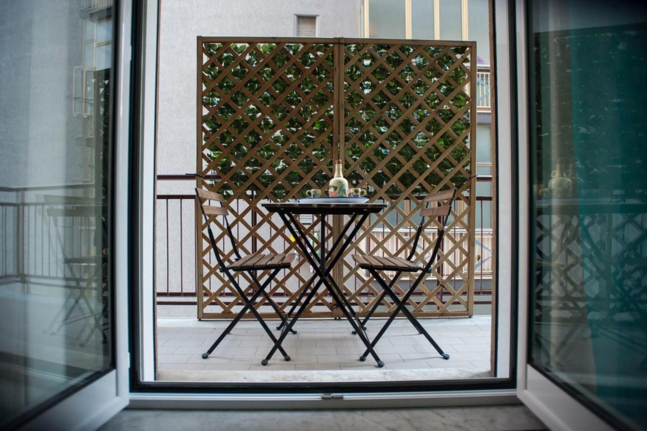 Domus Salerno Apartment Exterior foto